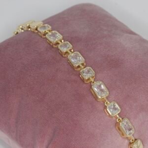 Yarım Zirkon Taşlı Çelik Bileklik